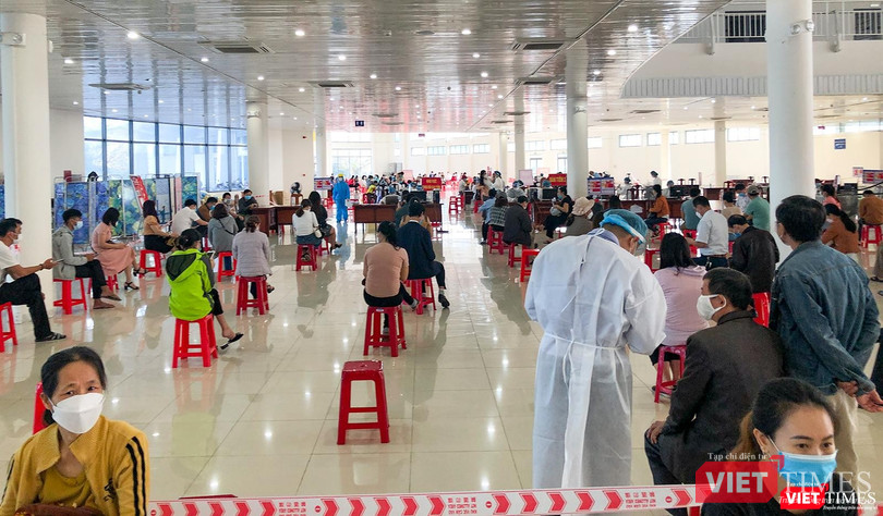 Điểm tiêm vaccine phòng COVID-19 tại Trung tâm Triển lãm – hội chợ TP Đà Nẵng sáng ngày 7/1