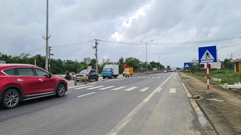 Giao thông trên Quốc lộ 1A đoạn qua địa bàn xã Tam Đàn và xã Tam An (thuộc huyện Phú Ninh, tỉnh Quảng Nam) đã được thông suốt