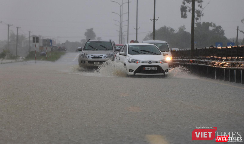 Tuyến Quốc lộ 1A đoạn qua huyện Phú Ninh bị ngậm nặng