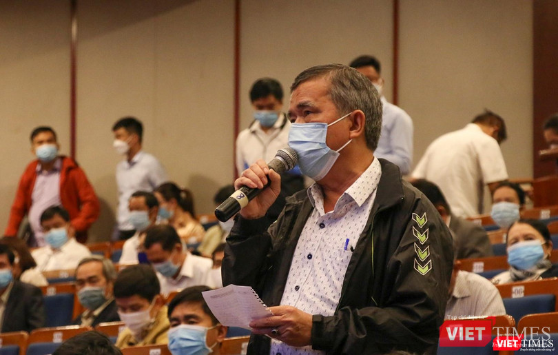 Cử tri Đà Nẵng ý kiến với đại biểu Đoàn đại biểu Quốc hội TP Đà Nẵng tại buổi tiếp xúc cử tri Cử tri Đà Nẵng ý kiến với đại biểu Đoàn đại biểu Quốc hội TP Đà Nẵng tại buổi tiếp xúc cử tri