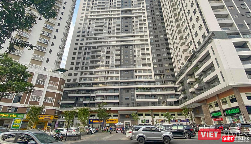 Chung cư Monarchy Block B nhìn từ đường Trần Hưng Đạo Chung cư Monarchy Block B nhìn từ đường Trần Hưng Đạo