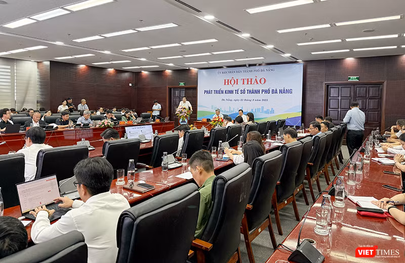 Quang cảnh Hội thảo phát triển kinh tế số thành phố Đà Nẵng do UBND TP Đà Nẵng tổ chức