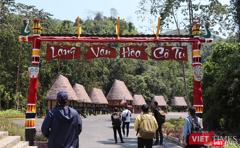 Làng văn hoá Cơ Tu, nơi được chủ đầu tư xây dựng nhằm bảo tồn và quảng bá bản sắc văn hoá độc đáo của người Cơ Tu.