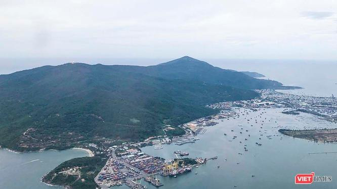 Bán đảo Sơn Trà (Đà Nẵng) nhìn từ trên cao