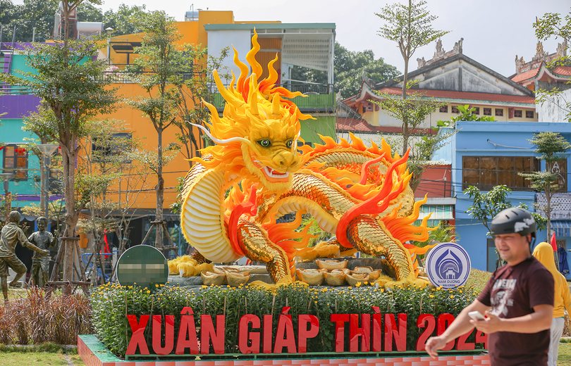 Linh vật rồng tại công viên phường Nam Dương, quận Hải Châu, TP Đà Nẵng