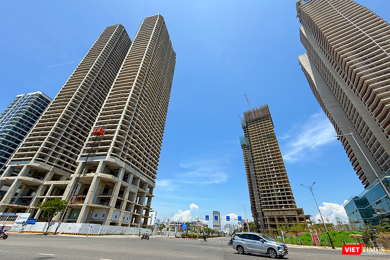 Chi phí xây dựng leo thang, bất động sản đối mặt nhiều áp lực. Ảnh minh hoạ.