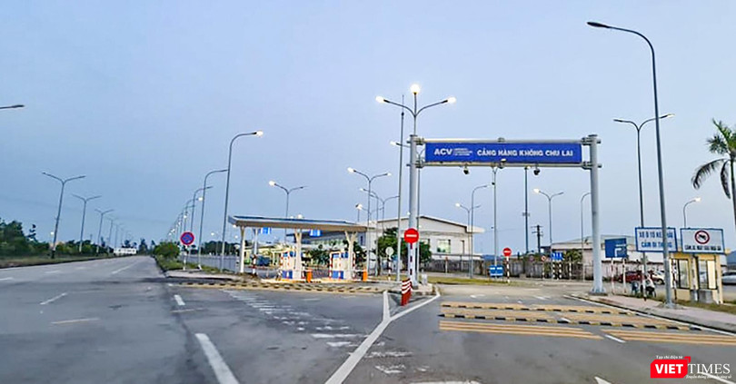 Đường dẫn vào sân bay Chu Lai (Quảng Nam)