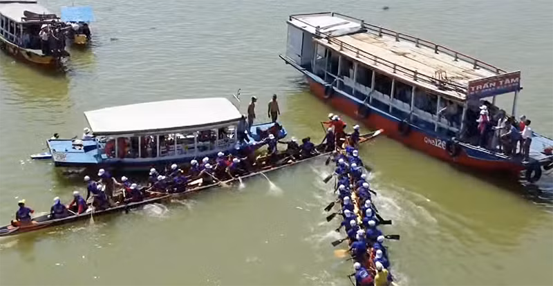 dua thuyen quang nam 5.png