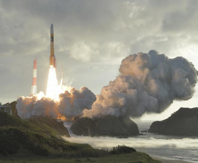 Ngày 10/10/2017, Nhật Bản phóng vệ tinh Michibiki 4. Ảnh: Reuters.