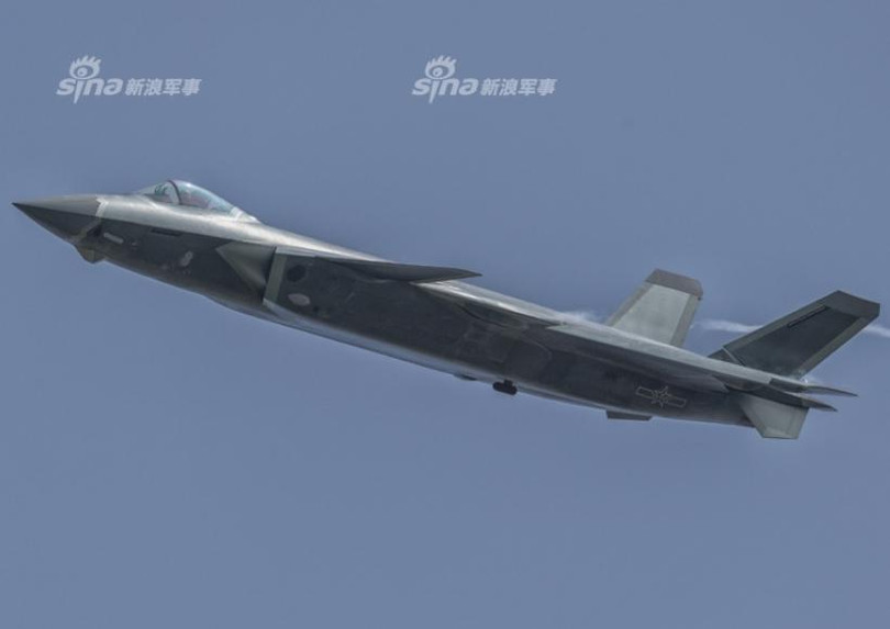 Máy bay chiến đấu J-20 Trung Quốc. Ảnh: Sina.