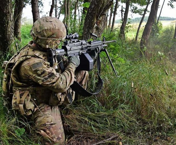 Bộ binh Mỹ trong tiến hành huấn luyện chiến thuật. Ảnh: Cankao.