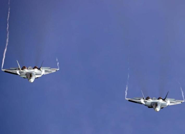 Máy bay chiến đấu tàng hình Su-57 Nga. ảnh: Sina.