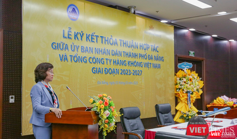 Bà Ngô Thị Kim Yến - Phó Chủ tịch UBND TP Đà Nẵng phát biểu tại lễ ký kết hợp tác Bà Ngô Thị Kim Yến - Phó Chủ tịch UBND TP Đà Nẵng phát biểu tại lễ ký kết hợp tác