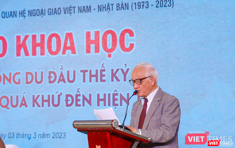 PGS.TS. Trần Đức Cường - Chủ tịch Hội Khoa học Lịch sử Việt Nam phát biểu tại hội thảo PGS.TS. Trần Đức Cường - Chủ tịch Hội Khoa học Lịch sử Việt Nam phát biểu tại hội thảo