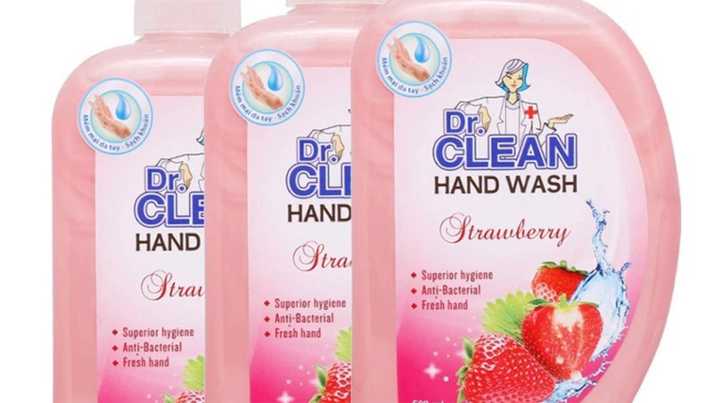 Sản phẩm mỹ phẩm Sữa rửa tay sạch khuẩn Dr. Clean Hương dâu (ảnh skds) Sản phẩm mỹ phẩm Sữa rửa tay sạch khuẩn Dr. Clean Hương dâu (ảnh skds)