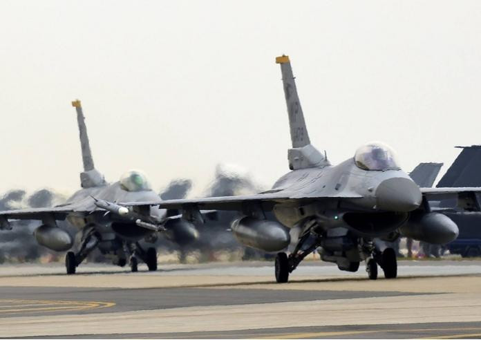 Mỹ và Hàn Quốc tiến hành diễn tập không chiến trên bán đảo Triều Tiên. Ảnh: Sina