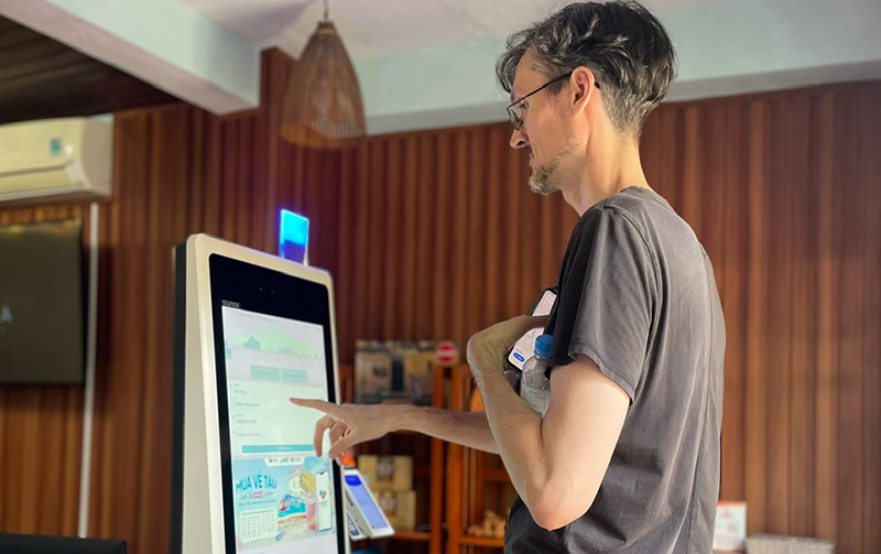 may ban ve tau hoa tu dong 2.png