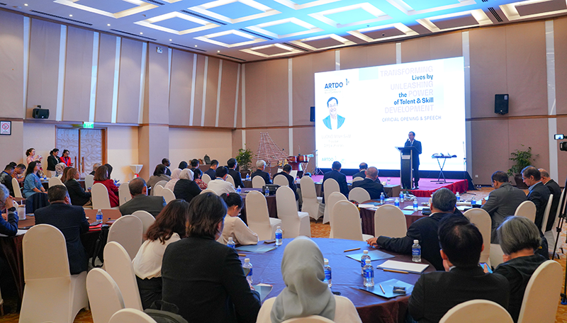 Quang cảnh hội thảo quốc tế ARTDO lần thứ 51, chủ đề “Thay đổi cuộc sống bằng cách khai phóng sức mạnh tài năng và phát triển kỹ năng”