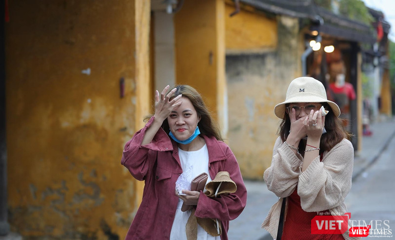 Nụ cười du khách