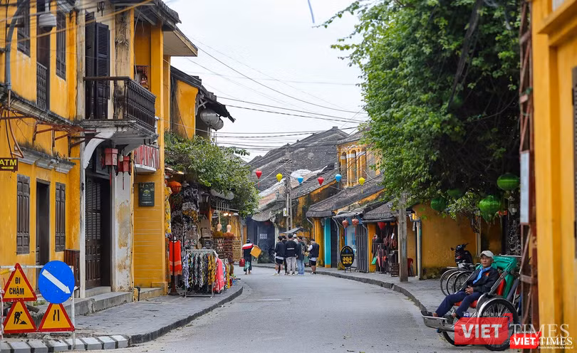 Một góc phố cổ Hội An trong thời điểm mở cửa trở lại hoạt động du lịch vào cuối năm 2020