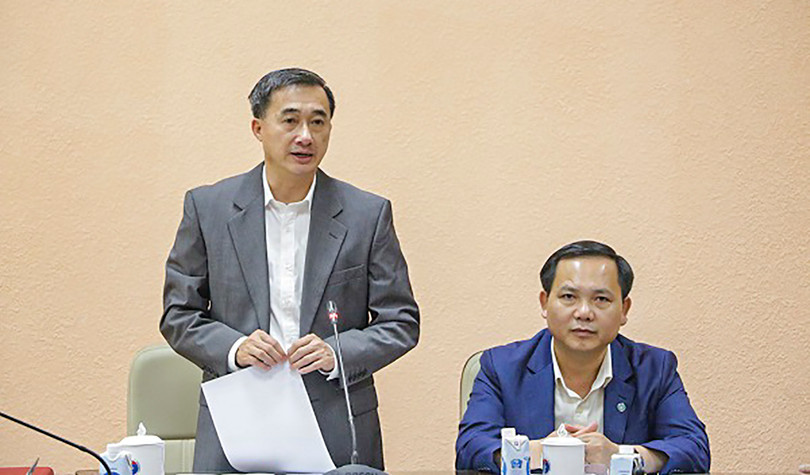 Thứ trưởng Bộ Y tế Trần Văn Thuấn phát biểu tại hội nghị (ảnh BHXHVN)