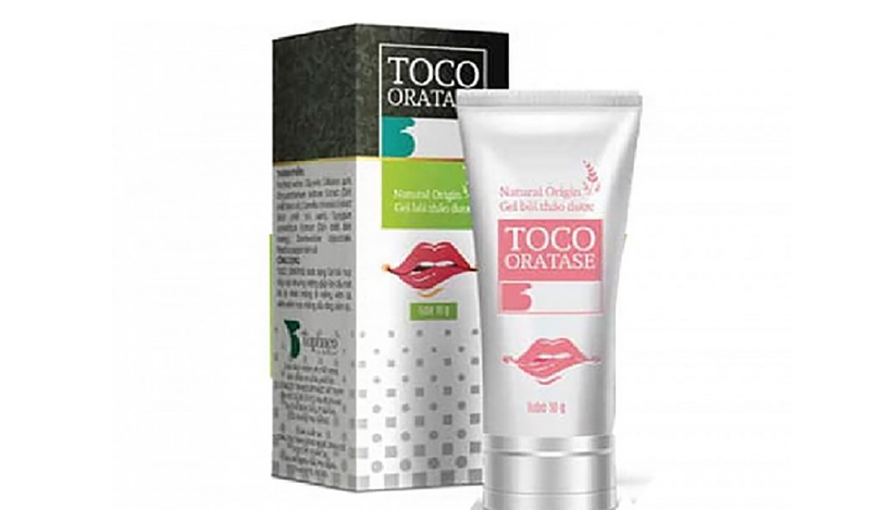 Sản phẩm Gel bôi thảo dược TOCO ORATASE 10g do Công ty TNHH công nghệ sinh học dược mỹ phẩm SJK (địa chỉ: thôn Nghĩa Hảo, xã Phú Nghĩa, huyện Chương Mỹ, TP Hà Nội) sản xuất (Ảnh SKDS)