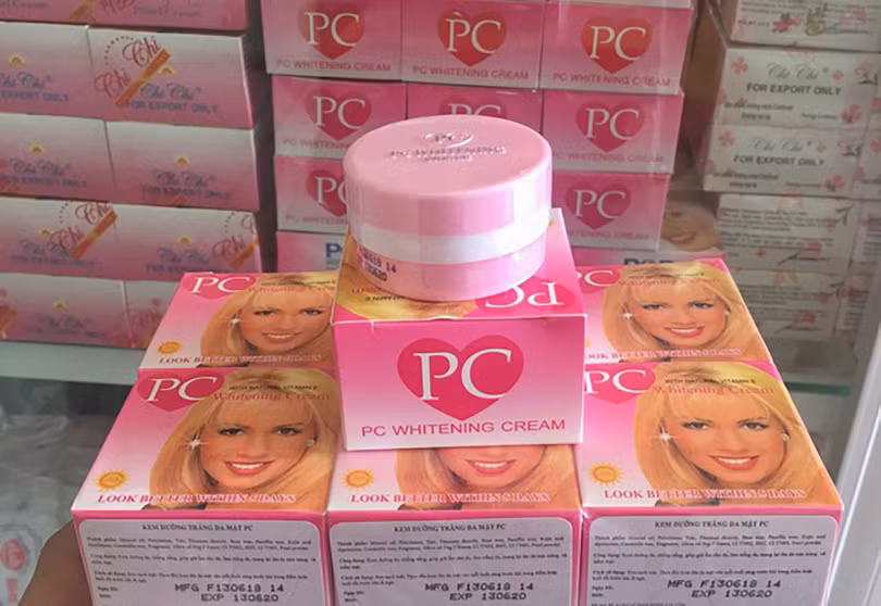 Sản phẩm PC Whitening Cream hộp 4g do do Công ty TNHH mỹ phẩm Thanh Thanh (địa chỉ 387 Tỉnh lộ 10, P. An Lạc A, Q. Bình Tân, TP HCM) sản xuất (Ảnh SKDS) 