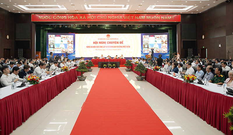 hoi nghi dich vu cong truc tuyen 3.png