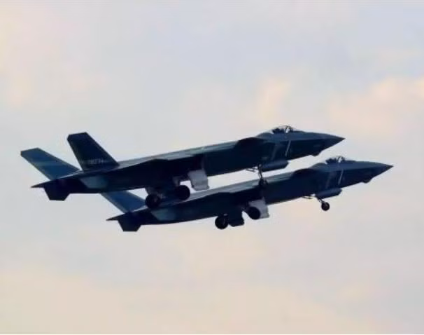 Máy bay chiến đấu tàng hình J-20 Trung Quốc. Ảnh: Sina