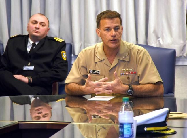 Phó Đô đốc John Aquilino sẽ lên làm Tư lệnh Hạm đội Thái Bình Dương Mỹ. Ảnh; Stars and Stripes.