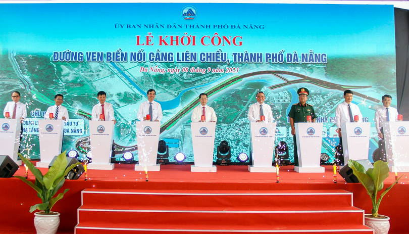 Sáng nay (8/9), UBND TP Đà Nẵng đã tổ chức lễ khởi công công trình đường ven biển nối cảng Liên Chiểu, TP Đà Nẵng.