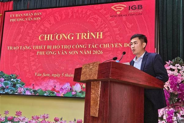 Đồng chí Lê Đô Luân - Phó Chủ tịch UBND phường Vân Sơn phát biểu khai mạc