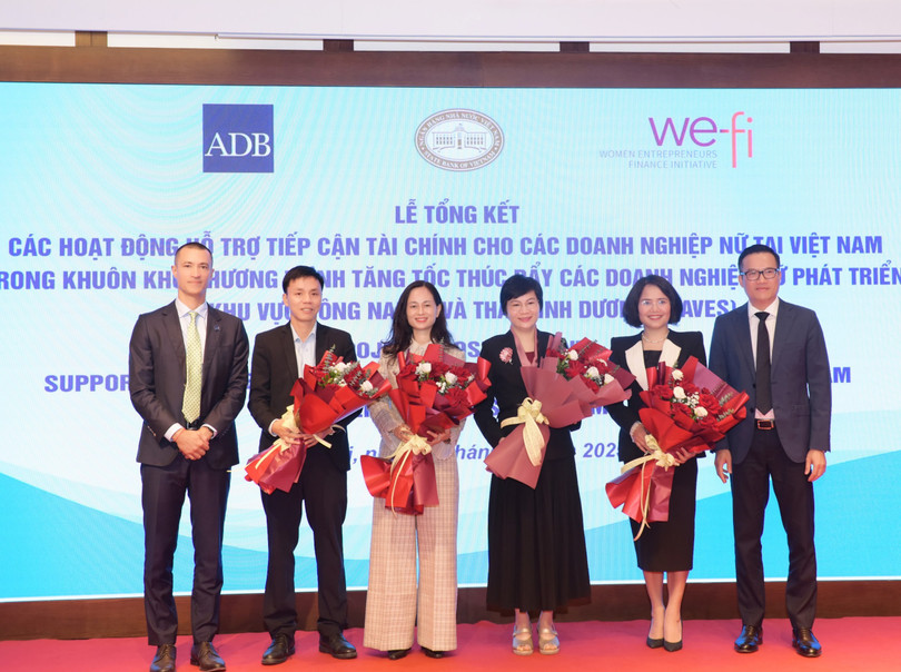 Bà Nguyễn Lan Hương - Giám đốc Khối Khách hàng doanh nghiệp TPBank tham gia Chương trình WAVES – Tăng tốc thúc đẩy các doanh nghiệp nữ phát triển tại khu vực Đông Nam Á và Thái Bình Dương, do Ngân hàng Nhà nước Việt Nam phối hợp với Ngân hàng Phát triển châu Á (ADB) triển khai.