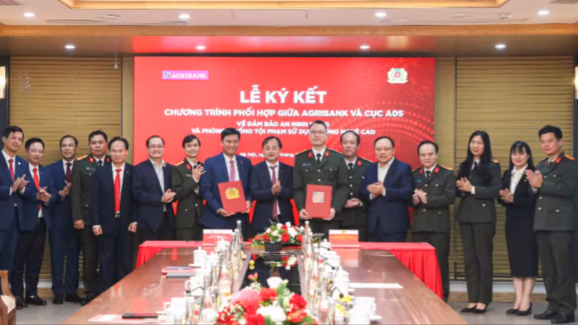 Agribank - “Lá chắn” tin cậy giúp khách hàng bảo toàn hàng chục tỷ đồng trước vấn nạn lừa đảo số