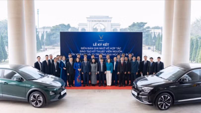 Đại diện 30 trường Đại học, Cao đẳng hợp tác cùng VinFast để chuẩn hoá chương trình và chất lượng đào tạo kỹ sư ô tô điện