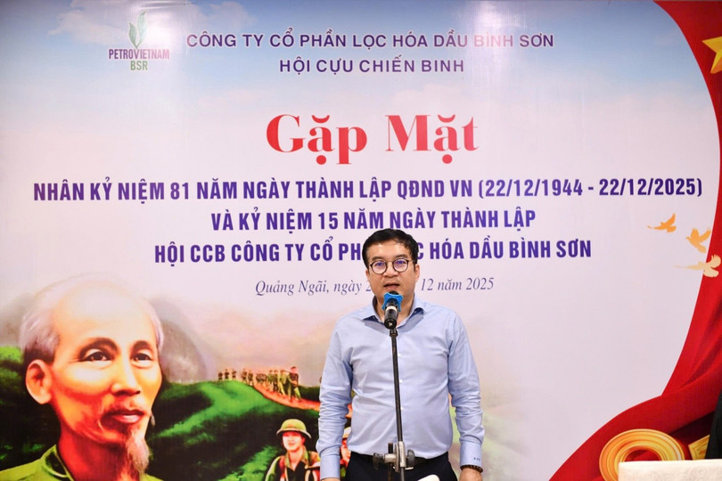 Ông Nguyễn Việt Thắng - Tổng Giám đốc BSR ghi nhận và đánh giá cao vai trò của Hội CCB BSR trong việc đồng hành, đóng góp tích cực vào sự ổn định và phát triển bền vững của NMLD Dung Quất.