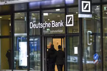 Văn phòng của Deutsche Bank tại Frankfurt, Đức hôm 28/1. Ảnh: EPA.