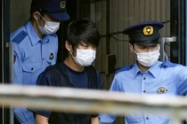 Bị cáo Tetsuya Yamagami đã bắn ông Abe giữa ban ngày bằng một khẩu súng tự chế tại nhà. Ảnh: Reuters.