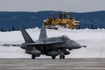 Một chiếc máy bay chiến đấu CF-18 của Không quân Hoàng gia Canada cất cánh tại Căn cứ Lực lượng Vũ trang Canada Goose Bay. Ảnh: Getty.