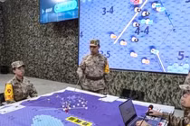 Diễn tập chiến tranh mô phỏng cuộc chạm trán giữa các phi cơ chiến đấu đa năng của Trung Quốc và Pháp. Ảnh: CCTV.