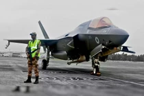 Máy bay F-35B của quân đội Anh. Ảnh: Getty.