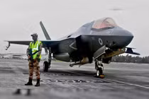 Máy bay F-35B của quân đội Anh. Ảnh: Getty.