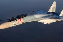 Máy bay chiến đấu Su-35 của Lực lượng Không quân Vũ trụ Nga. Ảnh: MW.