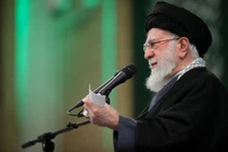 Lãnh đạo tối cao của Iran, ông Ayatollah Ali Khamenei, phát biểu trong một cuộc họp ở Tehran, Iran ngày 17/1. Ảnh: Reuters.