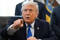 Ông Trump nói Iran "không giống Venezuela"