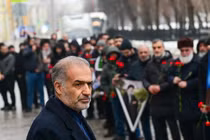 Đại sứ Iran tại Moscow Kazem Jalali, tham dự sự kiện tưởng niệm lãnh tụ tối cao Iran Ayatollah Ali Khamenei, được tổ chức tại Moscow, Nga vào ngày 2/3. Ảnh: Getty.