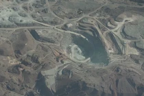 Năm ngoái, mỏ đồng này ở Pakistan đã khai thác được hàng trăm triệu USD, tương đương 22.000 tấn. Pakistan cho biết họ còn nhiều trữ lượng khác chưa được khai thác, và Tổng thống Mỹ Donald Trump đang quan tâm đến vấn đề này. Ảnh: CNN.