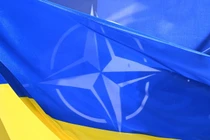 Cuộc thăm dò mới cho thấy niềm tin của người dân Ukraine với NATO suy giảm. Ảnh: Getty.