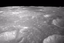 Hình ảnh bề mặt Mặt Trăng được chụp bởi tàu đổ bộ Chang’e-6. Ảnh: Xinhua.