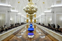 Tổng thống Nga Vladimir Putin chủ trì cuộc họp Hội đồng Nhà nước tại Điện Kremlin ở Moscow, Nga, ngày 25/12. Ảnh: Reuters.